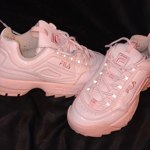 Chaussure fila or hot sale